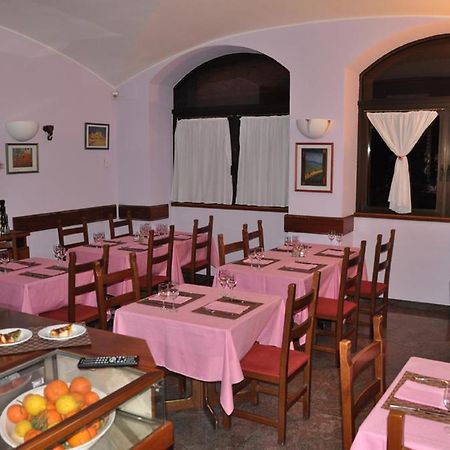 Albergo Ponte Vecchio Черноббио Экстерьер фото